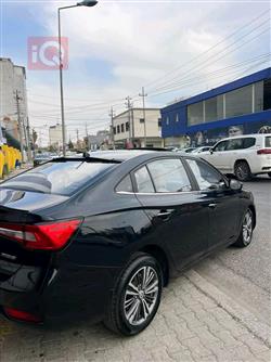 ئێم جی 5